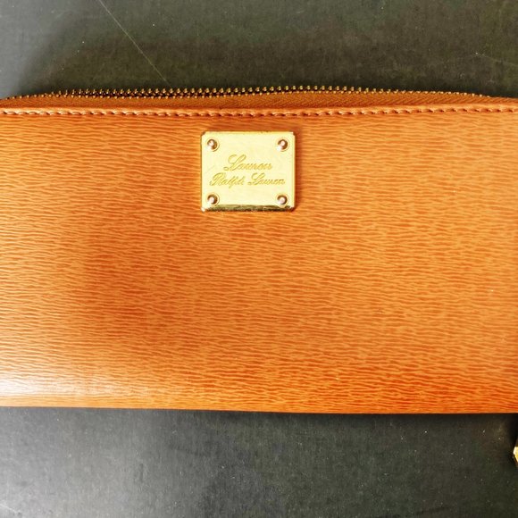 Accordion Leather  Zip Around Wallet - Picture 1 of 7